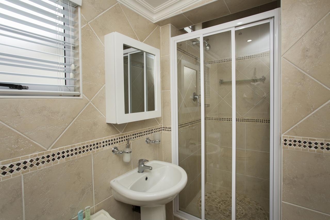 Ocean Hideaway Bed And Breakfast Amanzimtoti Luaran gambar